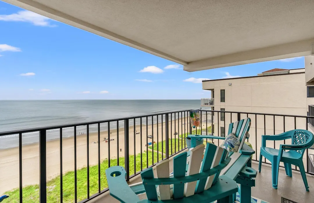 Tidemaster 905 - Oceanfront - Ocean Drive Section-1